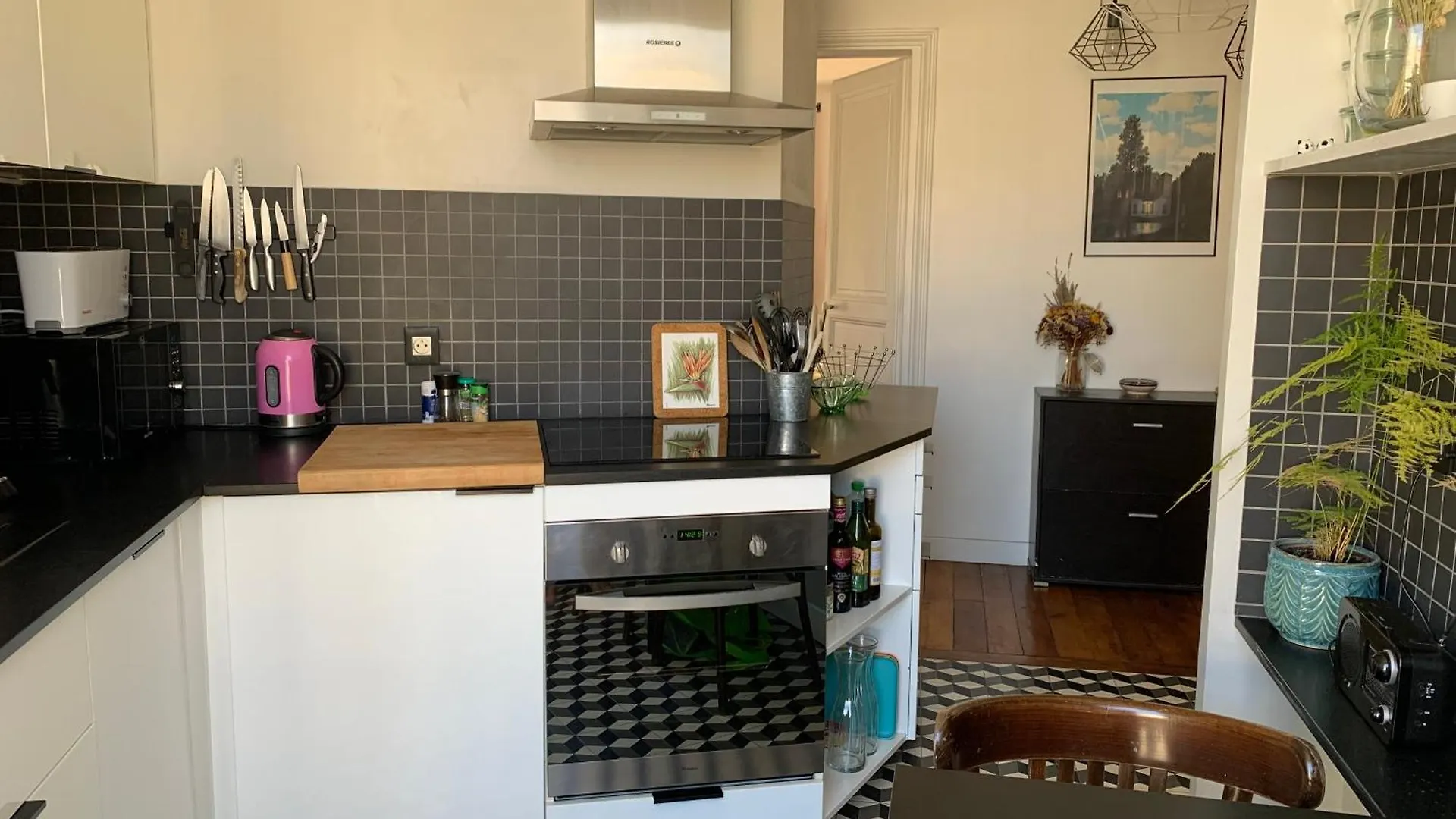 Appart 54M2 Quartier Jourdain 75020 Etage 5 Sans Ascenseur Париж Апартаменты